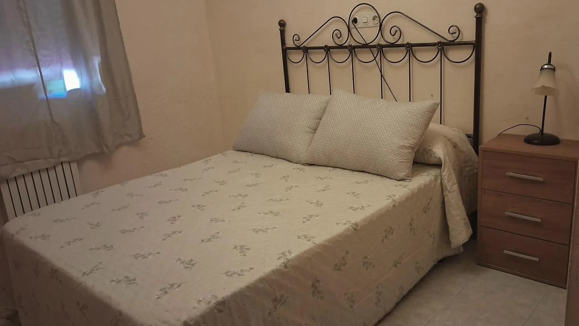 Guest house Pension La Fuente Yegen